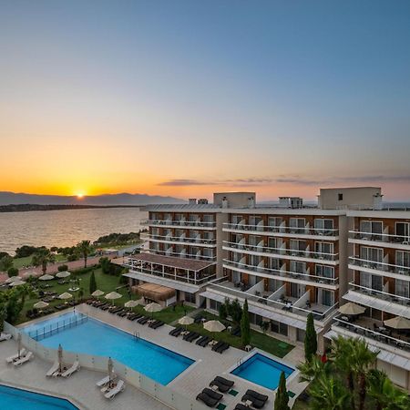 Отель La Quinta By Wyndham Cesme Измир Экстерьер фото